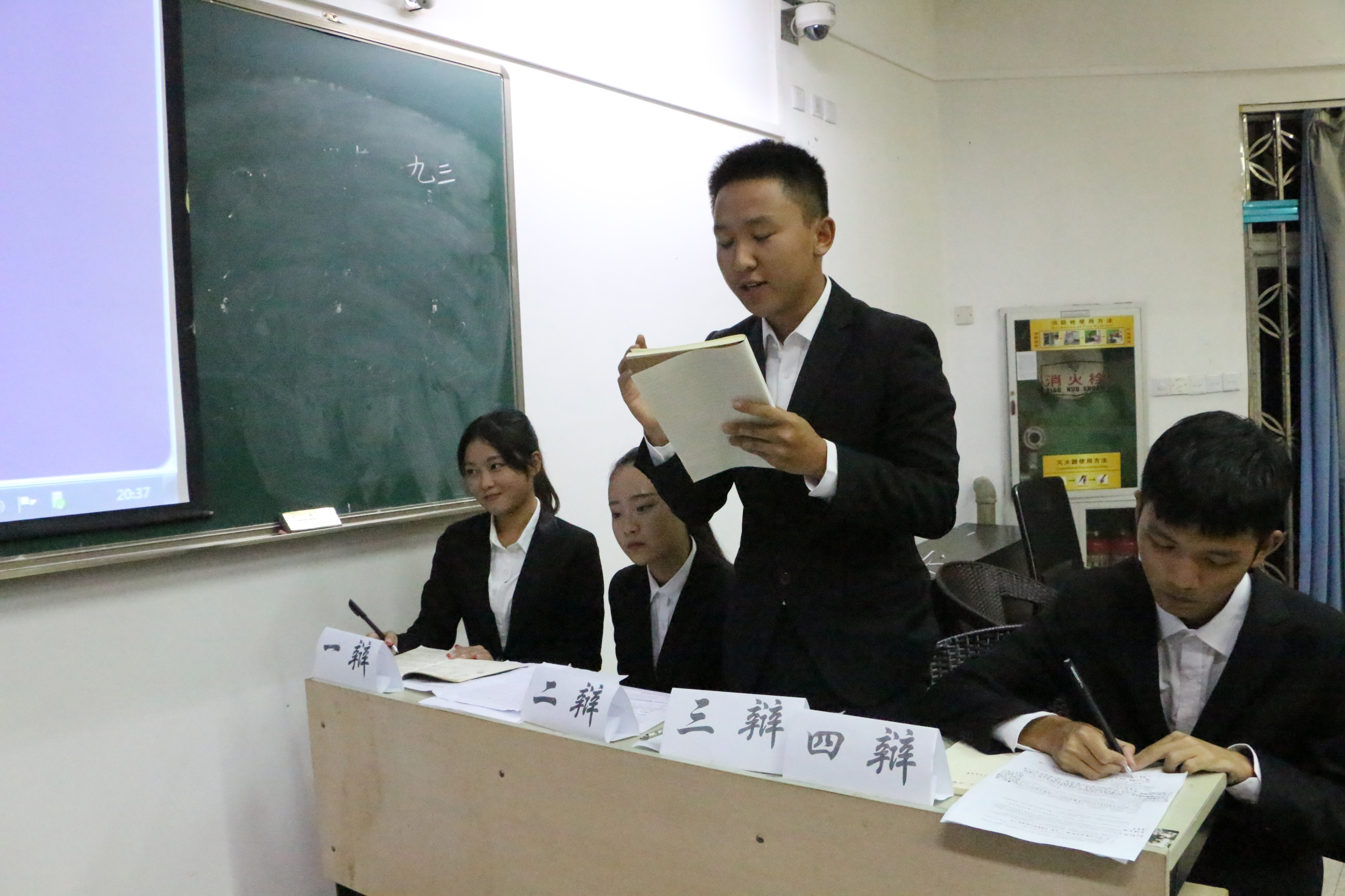 1477386483604026141.jpg 1477386483604026141.jpg